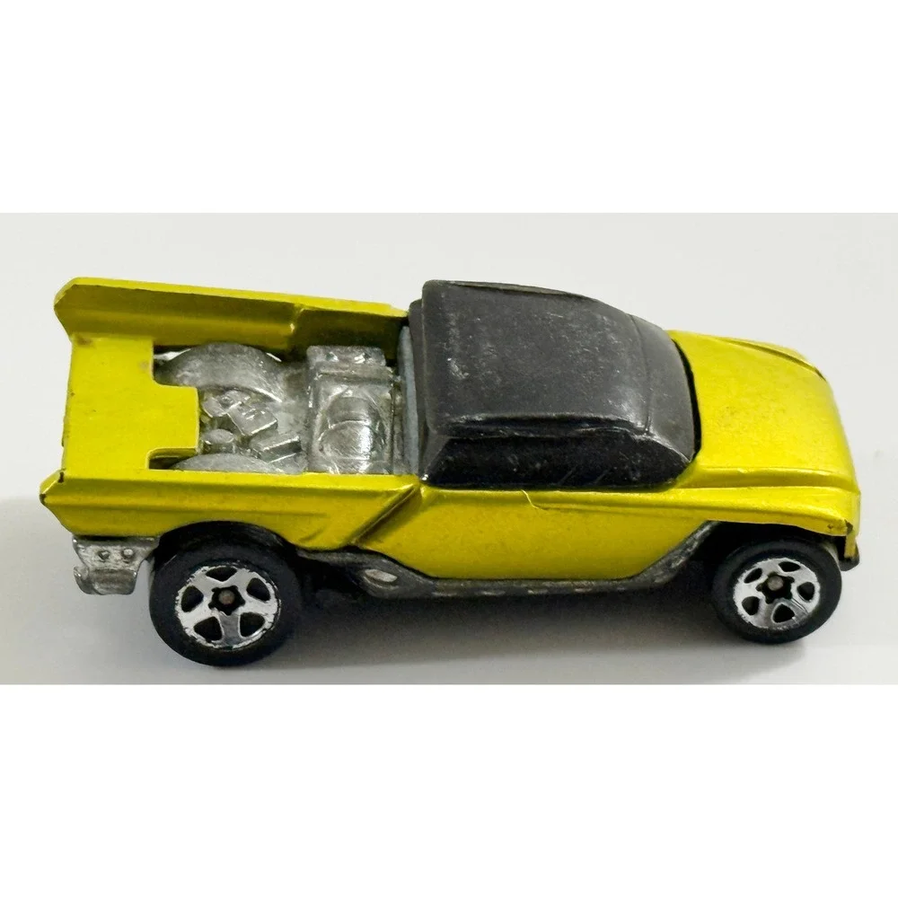 Hot Wheels Jester Diecast Car Kids 1:64 Yellow Black Roof Concept Truck 2001